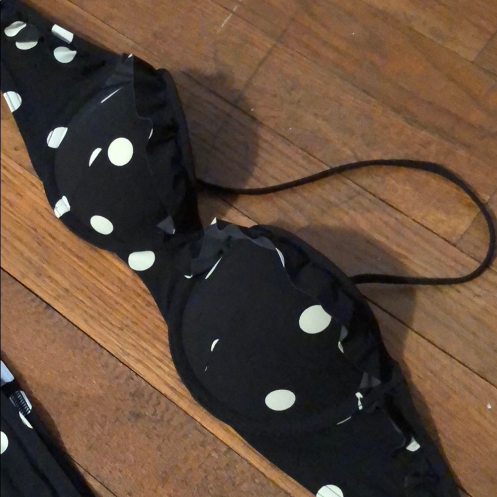 Bathing suit - Picture 3 of 6